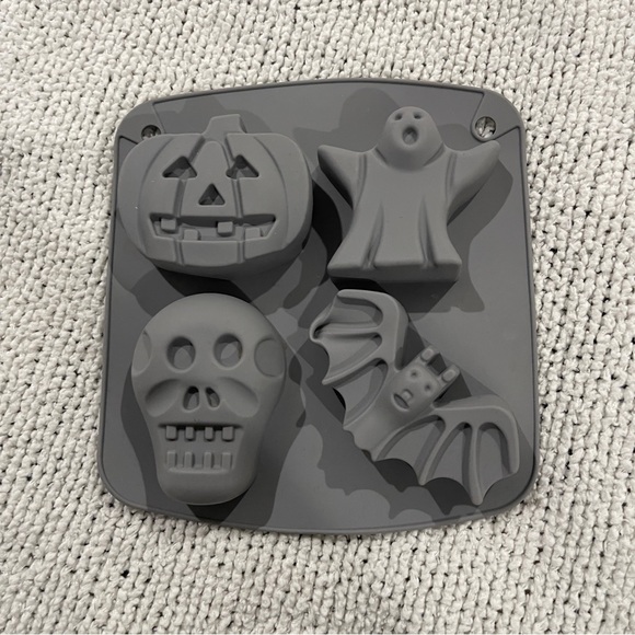 Other - Gray Halloween Silicone Mold